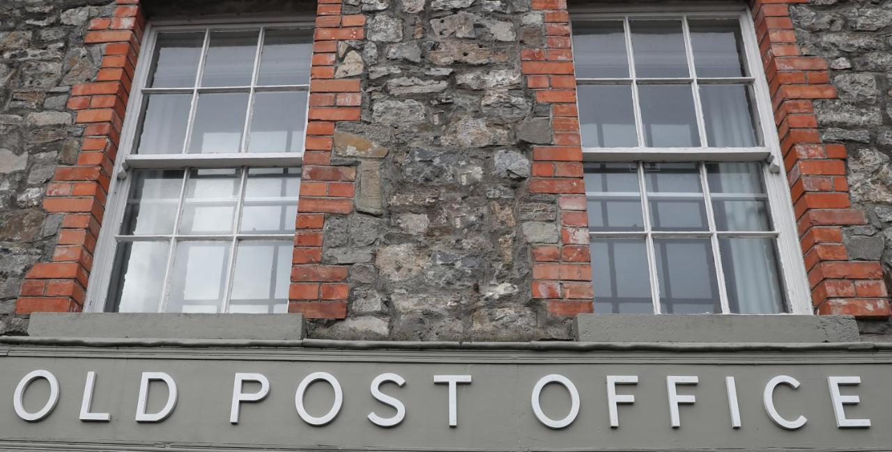 Old Post Office Hotel Слейн Екстериор снимка
